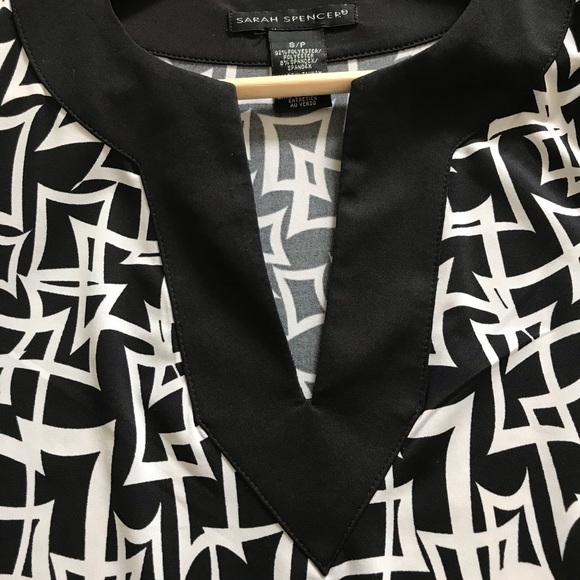 Sarah Spencer black & white tunic top - Picture 3 of 6